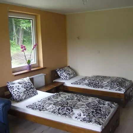 Dom Nad Bobrem Agatowe Kamyki Alojamento de Turismo Rural Wlen