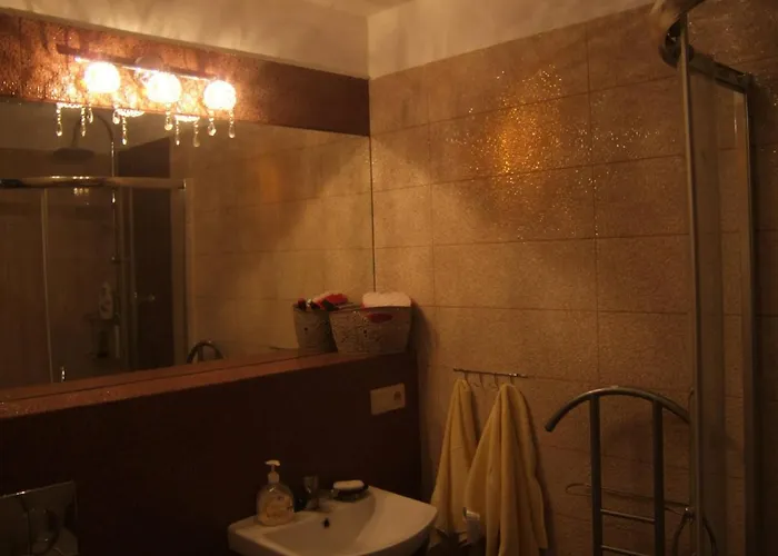 Dom Nad Bobrem Agatowe Kamyki *